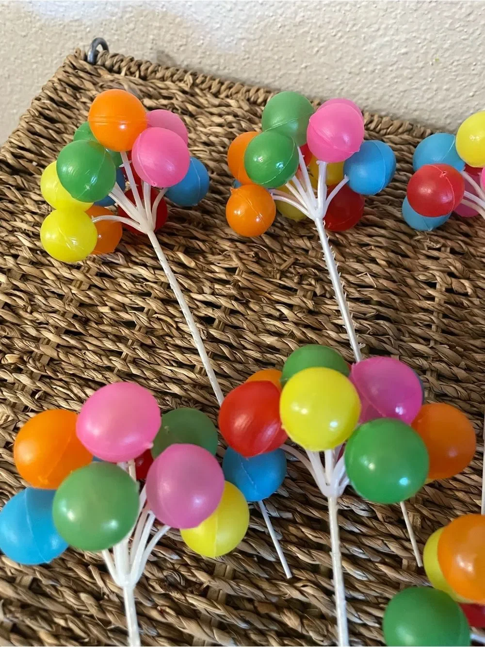 Vintage Balloon Bunch Cake Decorations set of 10!